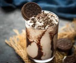 Chocolate oreo shake